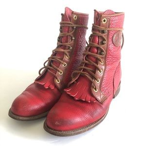 Justin  6 Red Pebbled Leather Fringe Ankle boot